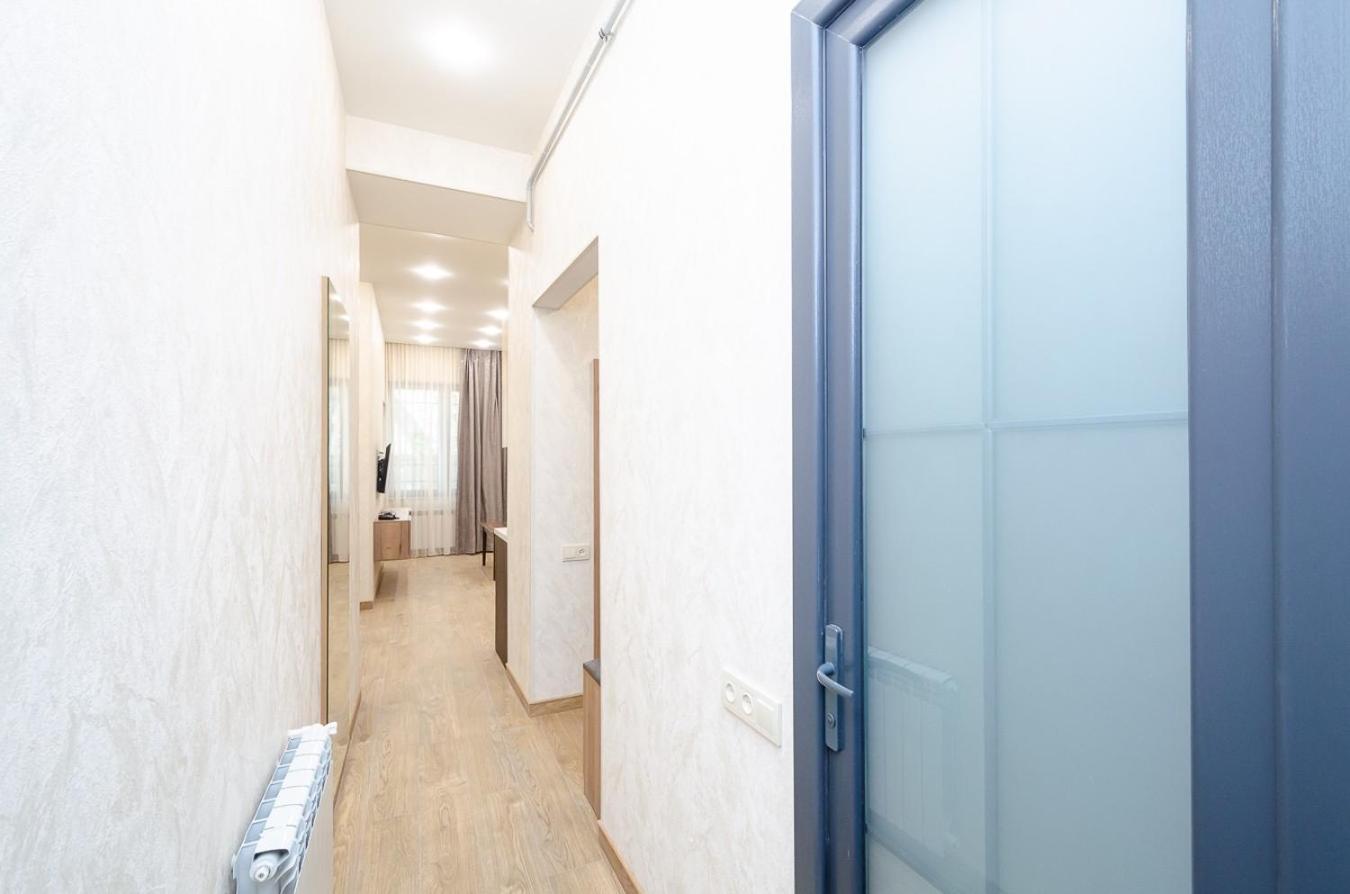 15. Double Room Apartaments With Fresh Style Ереван Екстериор снимка